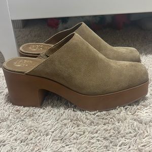 Women’s  mules